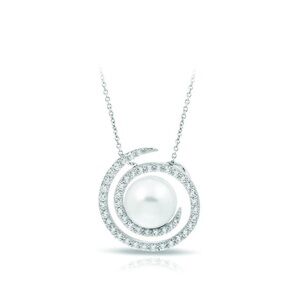 NIB pearl Pendant with 18” Sterling Silver Chain